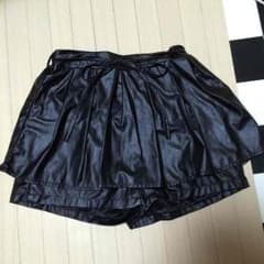 ペプラム レザー ショーパンのサムネイル
