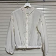 【GLOBAL WORK】シーズンオフ価格 ホワイト フード付きジャンパーのサムネイル