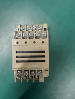 OMRON G6B-4CB リレーターミナル 24VDCのサムネイル