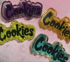Cookies♡ロゴケース - メルカリ