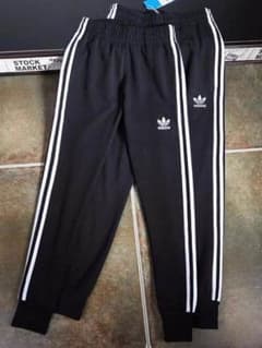 adidas originals トラックパンツラスト1着‼️のサムネイル