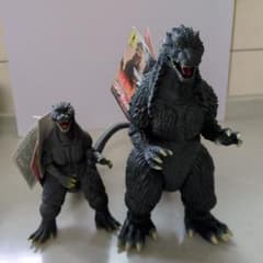 ゴジラ バンダイ ムービーモンスターシリーズ 2体セット(2003 、2005