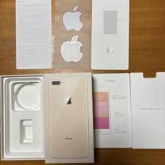 iPhone 8 Plus ピンクの箱と付属品のサムネイル