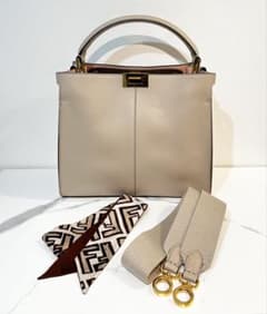 ◾️ほぼ新品◾️FENDI ピーカブー ミディアム ダブグレー & ラッピースカーフ ◾️ほぼ新品◾️FENDI ピーカブー ミディアム ダブグレー & ラッピー