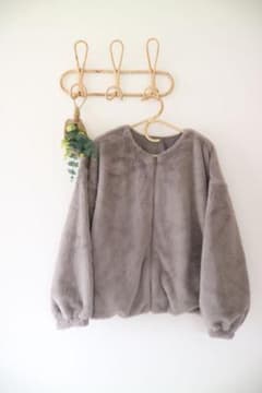 colony2139 フェイクファーノーカラーブルゾンのサムネイル