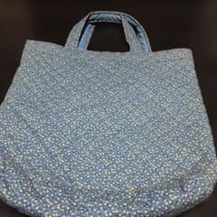 ハンドメイド キルティングトートバッグ 花柄 ブルー