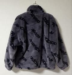 【新品】adidasOriginalsファージャケットレディース Sのサムネイル