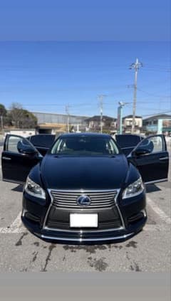 レクサス LS600hLのサムネイル