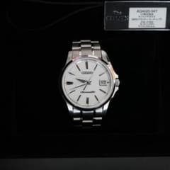 美品 The CITIZEN 紳士用腕時計 AQ4020-54Y - メルカリ