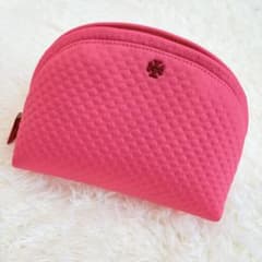 Tory Burch トリーバーチ ピンク ポーチ キルティングのサムネイル