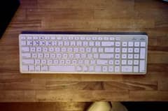 ■Satechi Bluetooth USキーボード 白■のサムネイル
