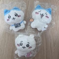 ちいかわ ハチワレ ガチャガチャマスコット　三点セットのサムネイル