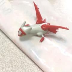 ラティアス　フィギュアのサムネイル