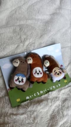 ちいかわ ぬいぐるみバッジセット（ちいかわ・ハチワレ・うさぎ）馬のサムネイル