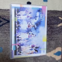 乃木坂46/6th YEAR BIRTHDAY LIVE DAY1〈2枚組〉のサムネイル