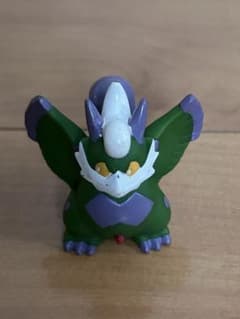 ポケモン トルネロス フィギュア 緑色 紫色 レア 指人形 値下げ交渉可 