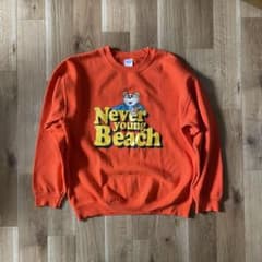 never young beach トレーナーのサムネイル