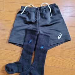 asics　ショートパンツ　150㎝　靴下のサムネイル