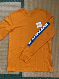 NIKE長袖Tシャツ　M  オレンジのサムネイル