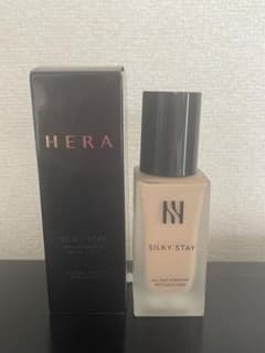 HERA SILKY STAY リキッドファンデーション 17N1のサムネイル