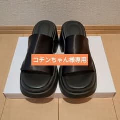 BAYFLOW [足当たり良い履き心地] サテンボリュームサンダルのサムネイル