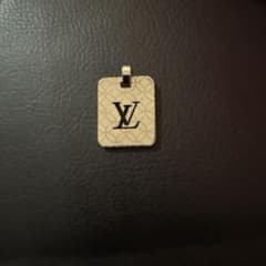 LOUISVUITTON  ルイヴィトン ネックレス　ペンダントトップ　プレートのサムネイル