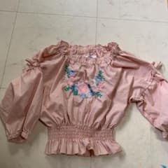 オフショルブラウスのサムネイル