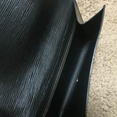 ルイ・ヴィトンクラッチバッグのサムネイル