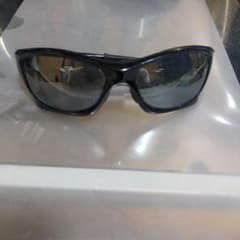 OAKLEYピットブルのサムネイル
