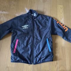 UMBRO アンブロ サッカー ピステ ウィンドブレーカーのサムネイル