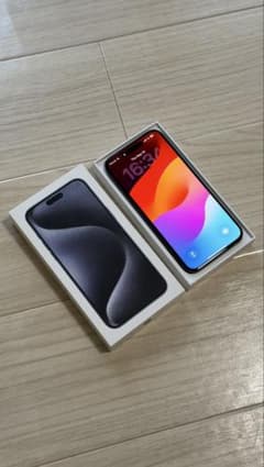 iPhone 15 ProMax256GB SIM 프리 미품 배터리 81%
