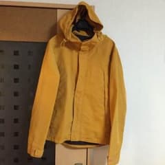 マウンテンパーカーのサムネイル