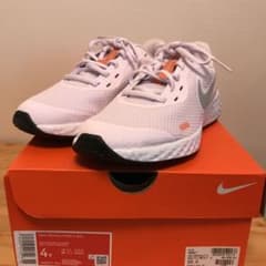 (新品)NIKE REVOLUTION ナイキレボリューション5 GS 23cmのサムネイル