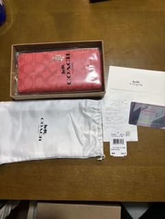 COACH❕コーチ 長財布 マイアミレッド - メルカリ