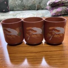 鶴の絵柄 陶器湯飲み 3個セットのサムネイル