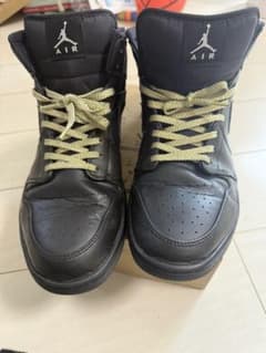 NIKE AIR JORDAN 1 MID ブラック 30cmのサムネイル