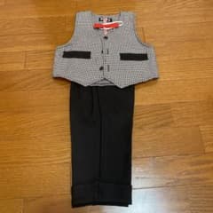 子供用フォーマルスーツのサムネイル