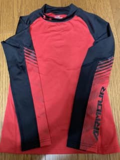 UNDER ARMOUR  アンダーシャツ　裏起毛のサムネイル