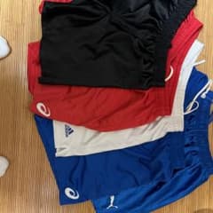 サッカー　パンツ5つセット(全て160サイズ)のサムネイル