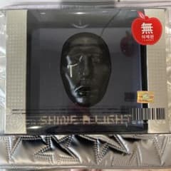 G-DRAGON SHINE A LIGHT DVD ジヨン 缶バッジ G-DRAGON SHINE A LIGHT DVD ジヨン 缶バッジ Amazon.co.jp