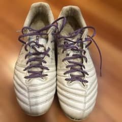 ASICS サッカーシューズ・スパイク ホワイト/パープルのサムネイル