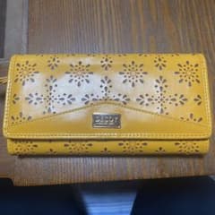 DECoy イエロー 花柄 長財布のサムネイル