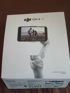 DJI OM4 SE スタビライザー ジンバル スマートフォン用 折りたたみ式…のサムネイル