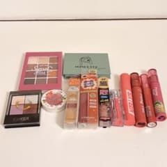 コスメ まとめ売り アイシャドウ リップ - メルカリ