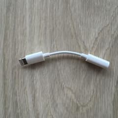 Apple純正 Lightning - 3.5mm ヘッドフォンジャックアダプタのサムネイル