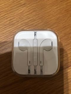 iPhoneイヤホンのサムネイル