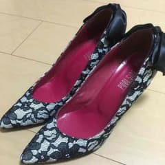 プールサイドのパンプス  23のサムネイル