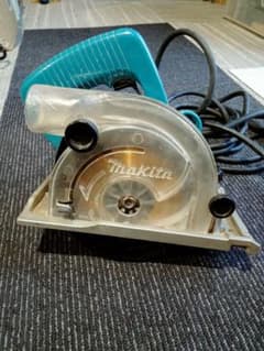 Makita マキタ 電気マルノコ 本体 コンクリートカット歯付き 動作確認済みのサムネイル