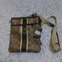 COACH斜め掛けショルダーのサムネイル