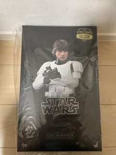 Hot Toys Star Wars Stormtrooper Luke Skywalker Version